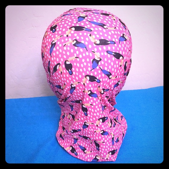 ONLY ONE! Tri-Coastal Design Tube Scarf - Picture 7 of 10